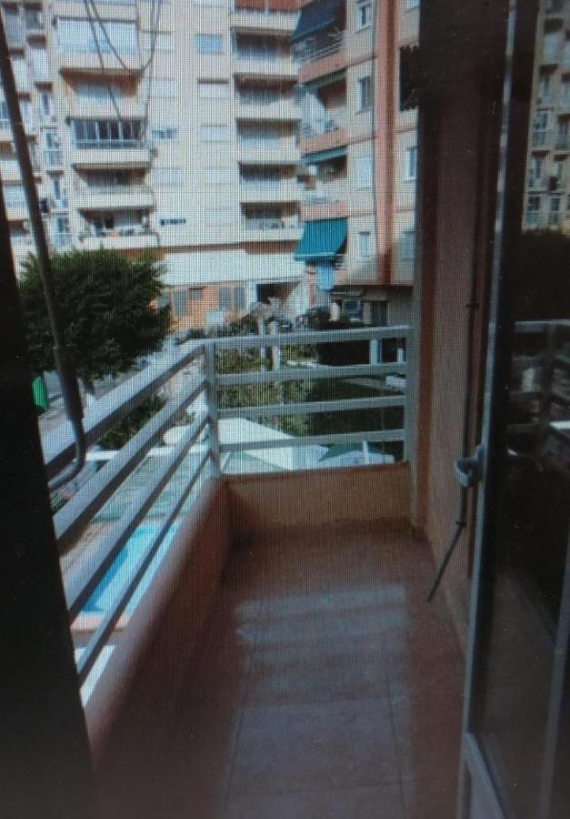 Estudio Apartamento Cerca De La Playa 플라야 포블라 데 파르날스 외부 사진